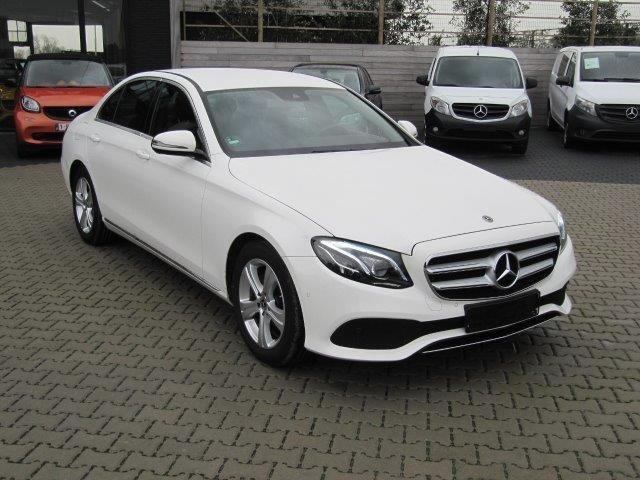 Left hand drive MERCEDES E CLASS 200 d